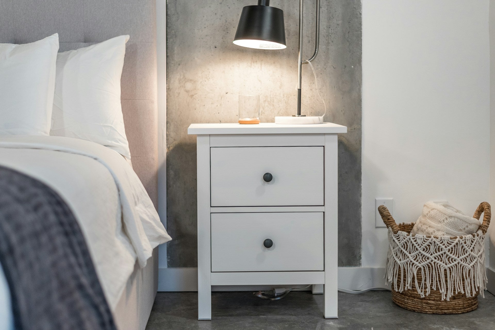 bedside pedestal