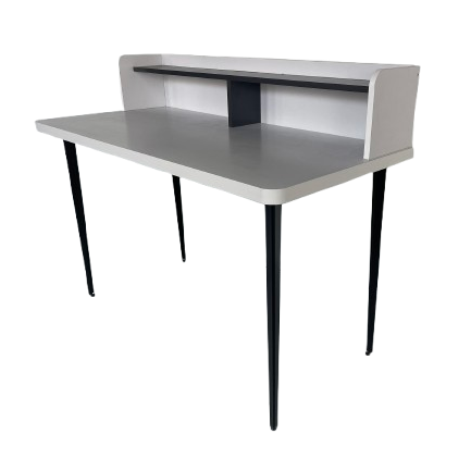 Kelly Desk