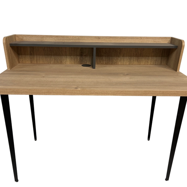 Kelly Desk