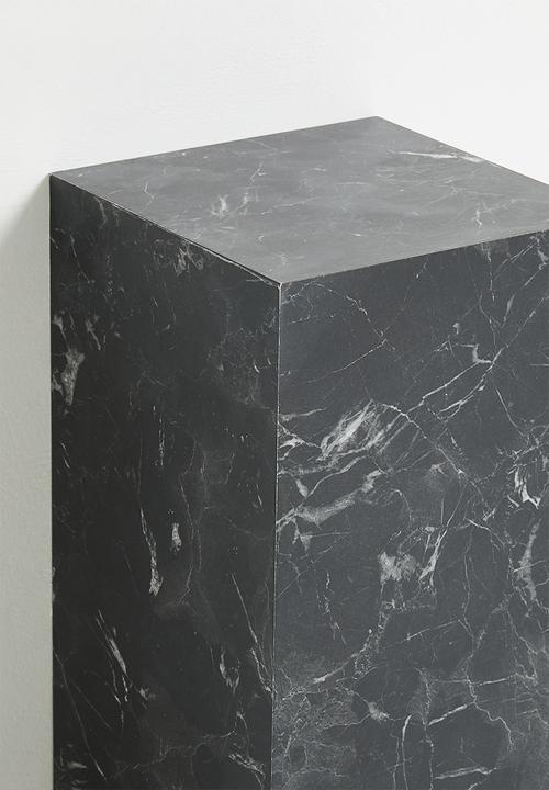 ONYX PLINTH - FAUX BLACK MARBLE